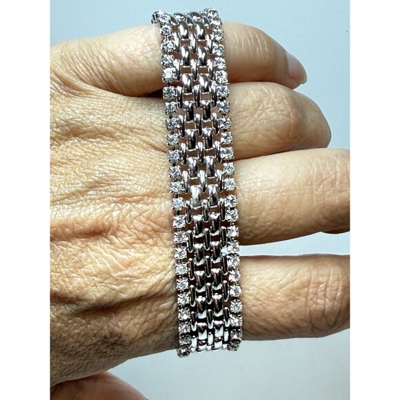 Vintage KJL Kenneth J Lane Silver Tone Basket Weave Crystal Edge Bracelet - Picture 6 of 10